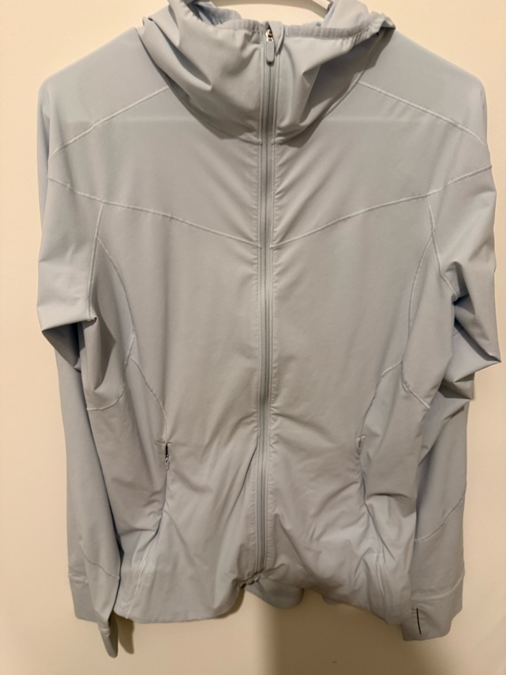 Light Blue Zip-Up Hooded Jacket

Lululemon mist over wind breaker